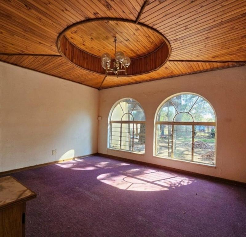 4 Bedroom Property for Sale in Vaal Park Ext 1 Free State